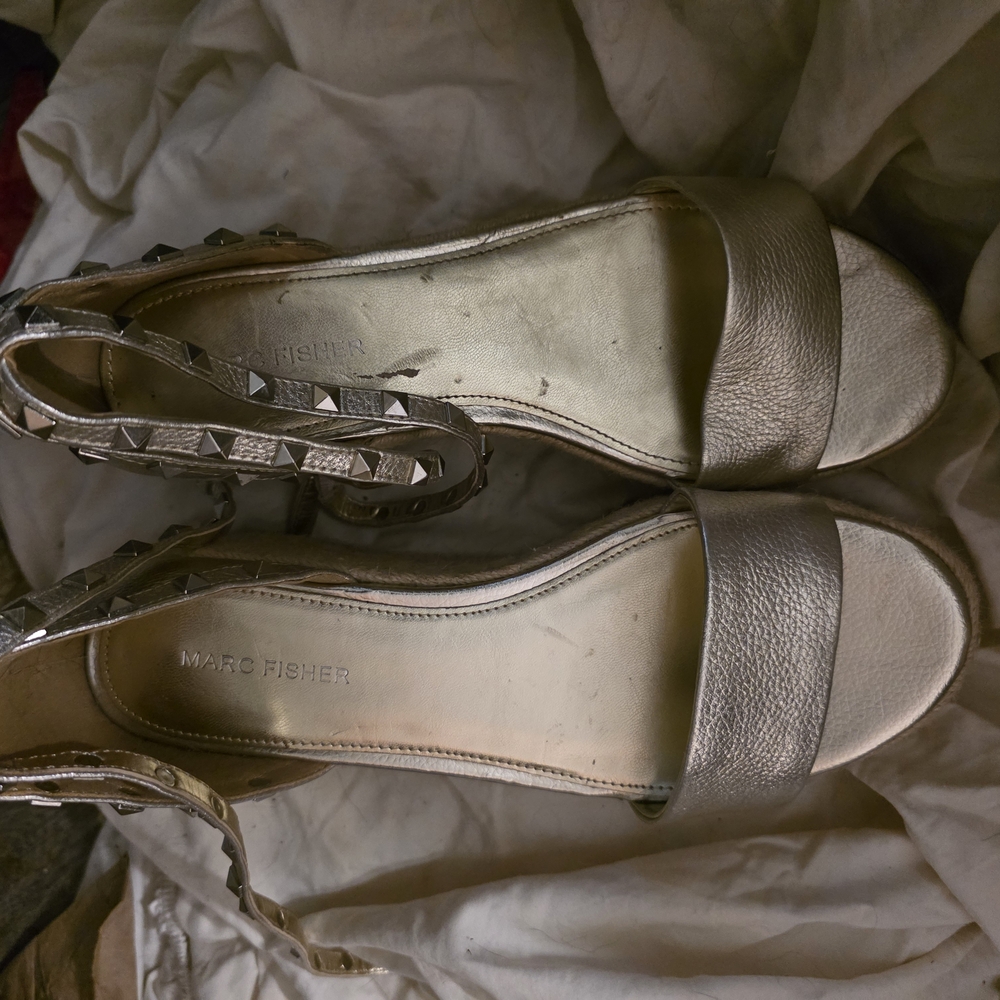 Marc Fisher Leather Gold Metallic Women's Sandals